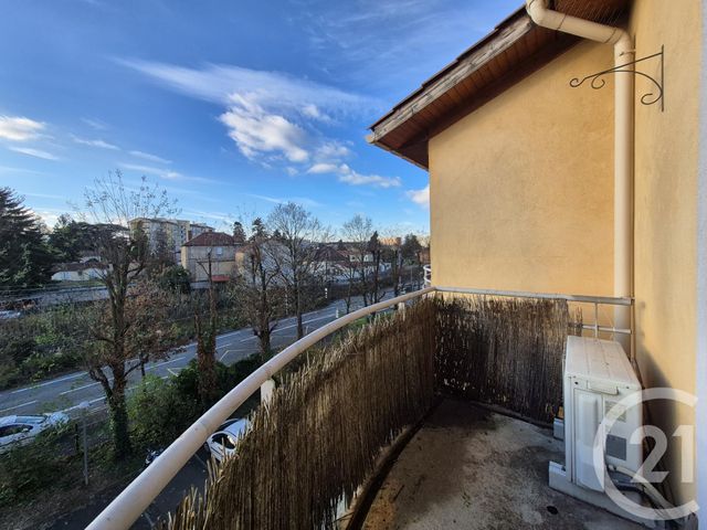 Appartement T3 à vendre - 4 pièces - 65,04 m2 - Villefranche Sur Saone - 69 - RHONE-ALPES