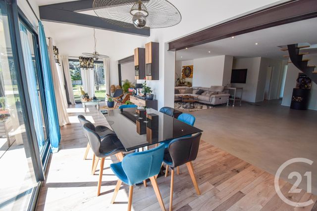 Afficher la photo en grand Maison à vendre - 6 pièces - 220 m2 - Morance - 69 - RHONE-ALPES