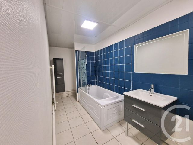 Afficher la photo en grand Appartement F3 à vendre - 3 pièces - 70,21 m2 - Villefranche Sur Saone - 69 - RHONE-ALPES