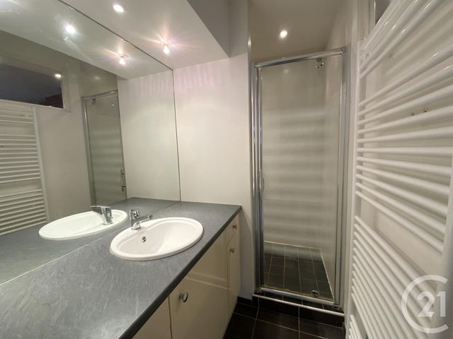 Afficher la photo en grand Appartement T2 à vendre - 2 pièces - 42 m2 - Villefranche Sur Saone - 69 - RHONE-ALPES