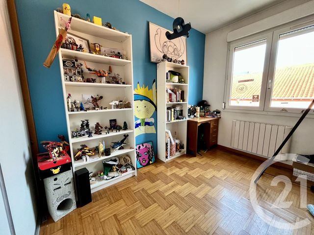 Afficher la photo en grand Appartement F5 à vendre - 5 pièces - 195 m2 - Villefranche Sur Saone - 69 - RHONE-ALPES