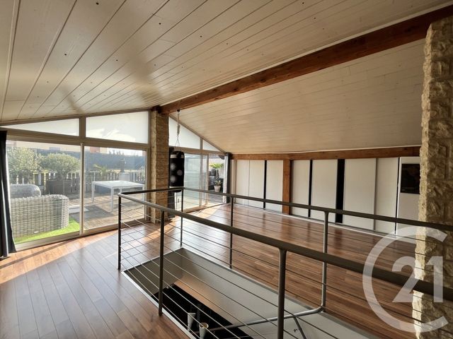 Afficher la photo en grand Appartement F5 à vendre - 5 pièces - 195 m2 - Villefranche Sur Saone - 69 - RHONE-ALPES