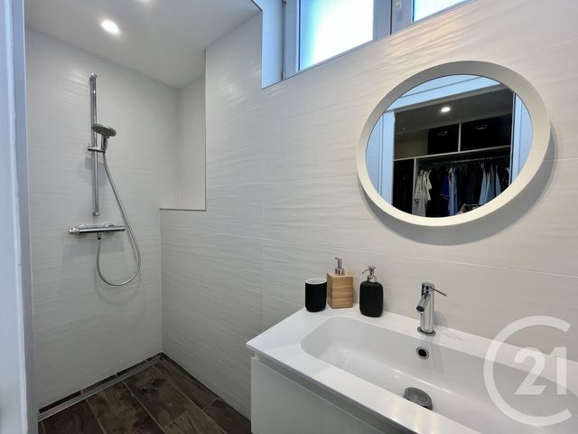 Afficher la photo en grand Appartement F5 à vendre - 5 pièces - 195 m2 - Villefranche Sur Saone - 69 - RHONE-ALPES