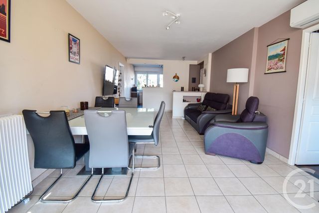 Appartement F5 à vendre - 4 pièces - 79 m2 - Villefranche Sur Saone - 69 - RHONE-ALPES