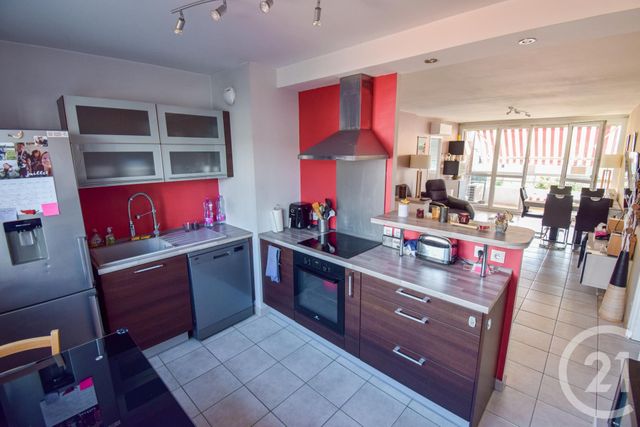 Afficher la photo en grand Appartement F5 à vendre - 4 pièces - 79 m2 - Villefranche Sur Saone - 69 - RHONE-ALPES