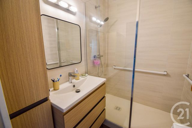 Afficher la photo en grand Appartement F5 à vendre - 4 pièces - 79 m2 - Villefranche Sur Saone - 69 - RHONE-ALPES