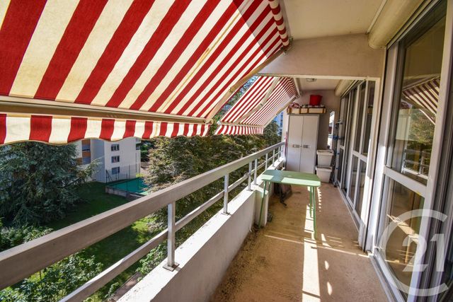 Afficher la photo en grand Appartement F5 à vendre - 4 pièces - 79 m2 - Villefranche Sur Saone - 69 - RHONE-ALPES