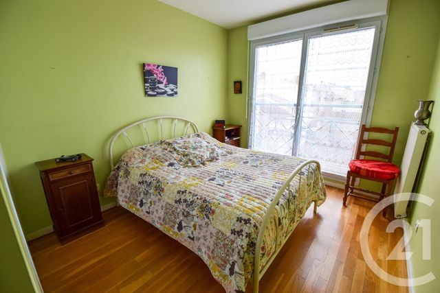 Afficher la photo en grand Appartement T5 à vendre - 5 pièces - 100,64 m2 - Villefranche Sur Saone - 69 - RHONE-ALPES