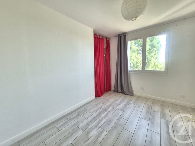 Afficher la photo en grand Appartement T4 à vendre - 4 pièces - 81,23 m2 - Villefranche Sur Saone - 69 - RHONE-ALPES