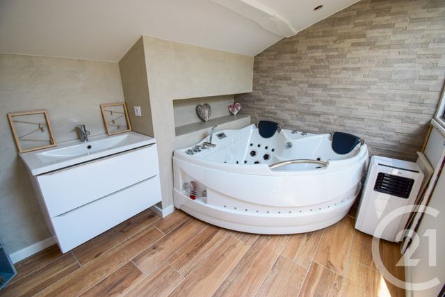 Maison &agrave; vendre - 5 pi&egrave;ces - 175 m2 - Salles Arbuissonnas Beaujolais - 69 - RHONE-ALPES