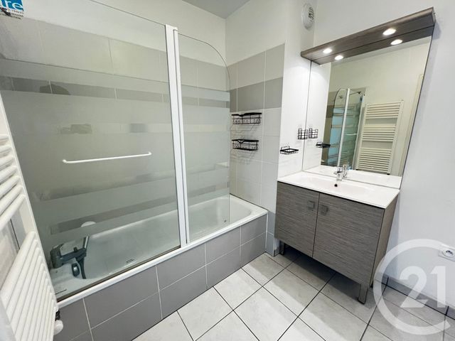 Afficher la photo en grand Appartement T3 à vendre - 3 pièces - 69,16 m2 - Villefranche Sur Saone - 69 - RHONE-ALPES