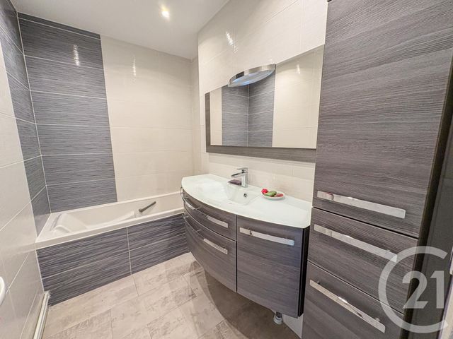 Appartement T4 à vendre - 4 pièces - 103,50 m2 - Villefranche Sur Saone - 69 - RHONE-ALPES