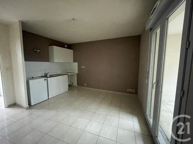 Appartement F1 à louer - 1 pièce - 22 m2 - Villefranche Sur Saone - 69 - RHONE-ALPES