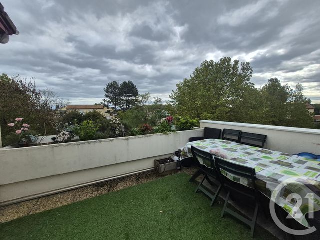 Appartement T3 à vendre - 3 pièces - 66,95 m2 - 69 - RHONE-ALPES