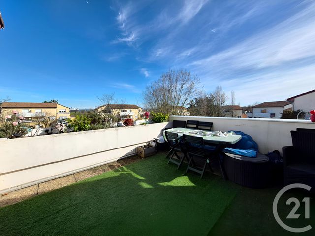 Appartement T3 à vendre ST GEORGES DE RENEINS