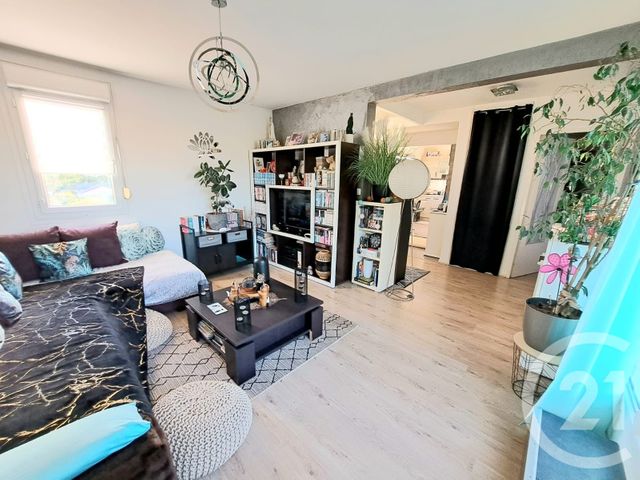 Appartement T3 &agrave; vendre - 3 pi&egrave;ces - 66,95 m2 - St Georges De Reneins - 69 - RHONE-ALPES