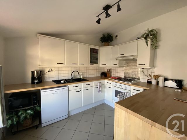 Afficher la photo en grand Appartement T3 à louer - 3 pièces - 70 m2 - Villefranche Sur Saone - 69 - RHONE-ALPES