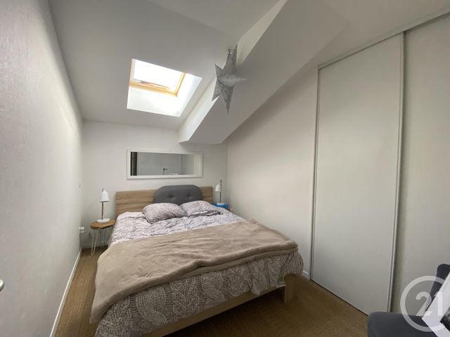 Afficher la photo en grand Appartement T3 à louer - 3 pièces - 70 m2 - Villefranche Sur Saone - 69 - RHONE-ALPES