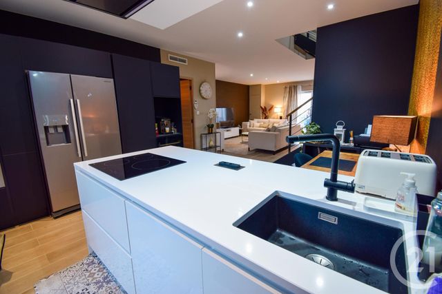 Appartement F4 à vendre - 4 pièces - 131 m2 - Belleville - 69 - RHONE-ALPES