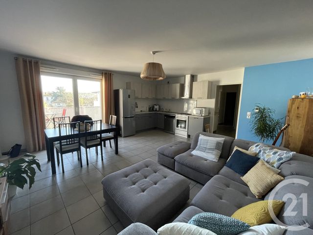 Appartement T3 &agrave; louer - 3 pi&egrave;ces - 67,74 m2 - Jassans Riottier - 01 - RHONE-ALPES