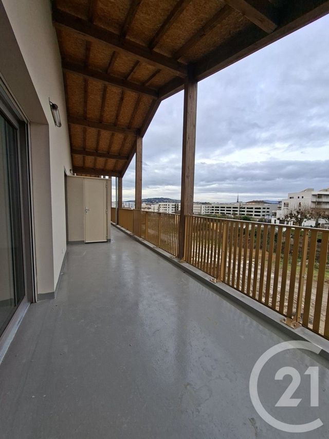 Appartement F3 &agrave; louer - 3 pi&egrave;ces - 67,22 m2 - Villefranche Sur Saone - 69 - RHONE-ALPES