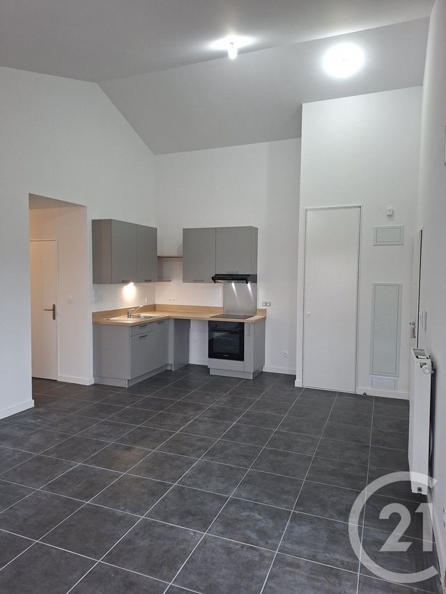 Appartement F3 &agrave; louer - 3 pi&egrave;ces - 67,22 m2 - Villefranche Sur Saone - 69 - RHONE-ALPES