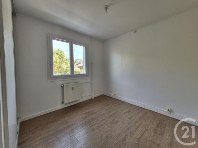 Appartement T4 à louer - 4 pièces - 71,52 m2 - Jassans Riottier - 01 - RHONE-ALPES
