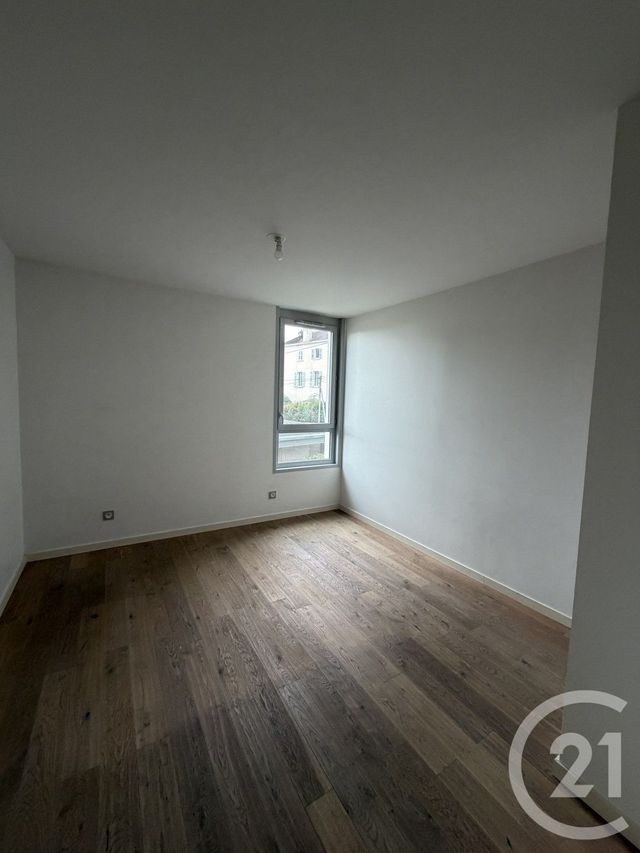 Appartement F3 &agrave; louer - 3 pi&egrave;ces - 54,70 m2 - Villefranche Sur Saone - 69 - RHONE-ALPES