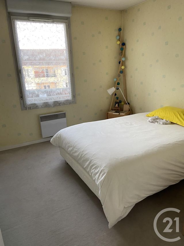 Appartement F2 &agrave; louer - 2 pi&egrave;ces - 53,49 m2 - Villefranche Sur Saone - 69 - RHONE-ALPES