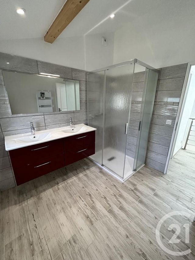 Appartement F2 &agrave; louer - 2 pi&egrave;ces - 60,58 m2 - Savigneux - 01 - RHONE-ALPES