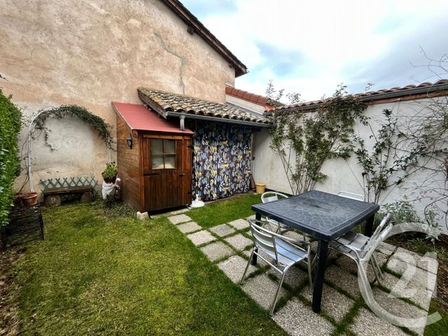 Appartement T3 &agrave; louer - 3 pi&egrave;ces - 45,75 m2 - Savigneux - 01 - RHONE-ALPES