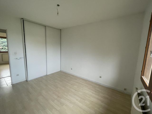 Maison &agrave; louer - 5 pi&egrave;ces - 100 m2 - St Julien - 69 - RHONE-ALPES