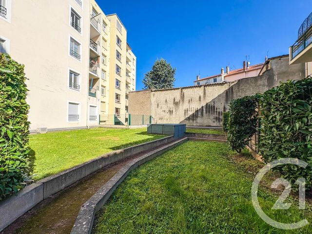 Appartement F3 &agrave; vendre - 3 pi&egrave;ces - 62,86 m2 - Villefranche Sur Saone - 69 - RHONE-ALPES