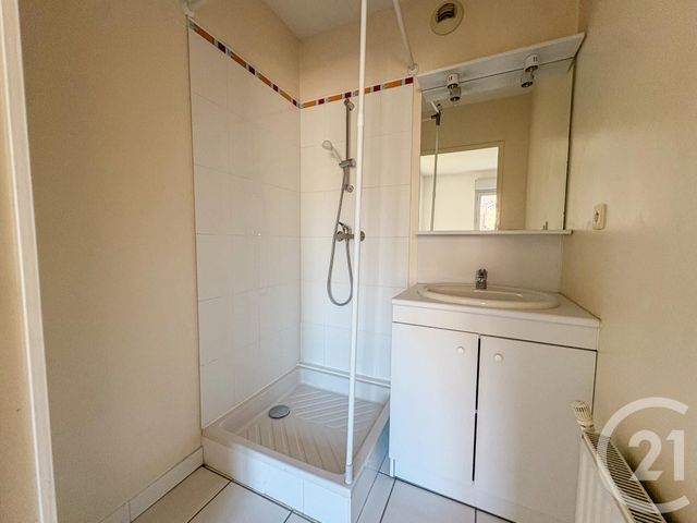 Appartement F3 &agrave; vendre - 3 pi&egrave;ces - 62,86 m2 - Villefranche Sur Saone - 69 - RHONE-ALPES