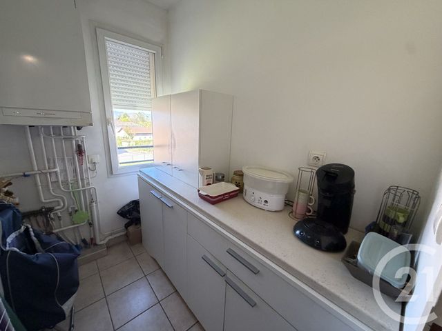 Appartement F3 &agrave; louer - 3 pi&egrave;ces - 75 m2 - Fareins - 01 - RHONE-ALPES