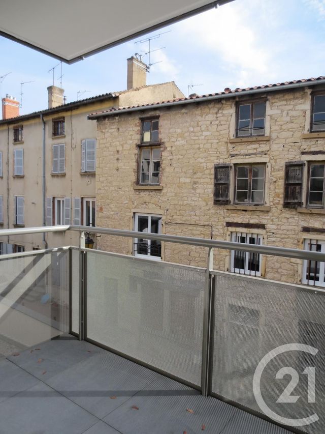 Appartement Studio &agrave; louer - 1 pi&egrave;ce - 28,28 m2 - Villefranche Sur Saone - 69 - RHONE-ALPES