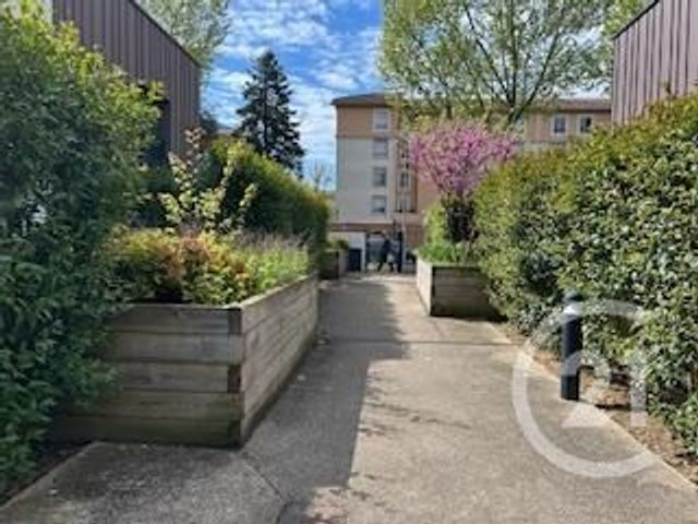 Appartement F2 &agrave; vendre - 4 pi&egrave;ces - 41,81 m2 - Villefranche Sur Saone - 69 - RHONE-ALPES