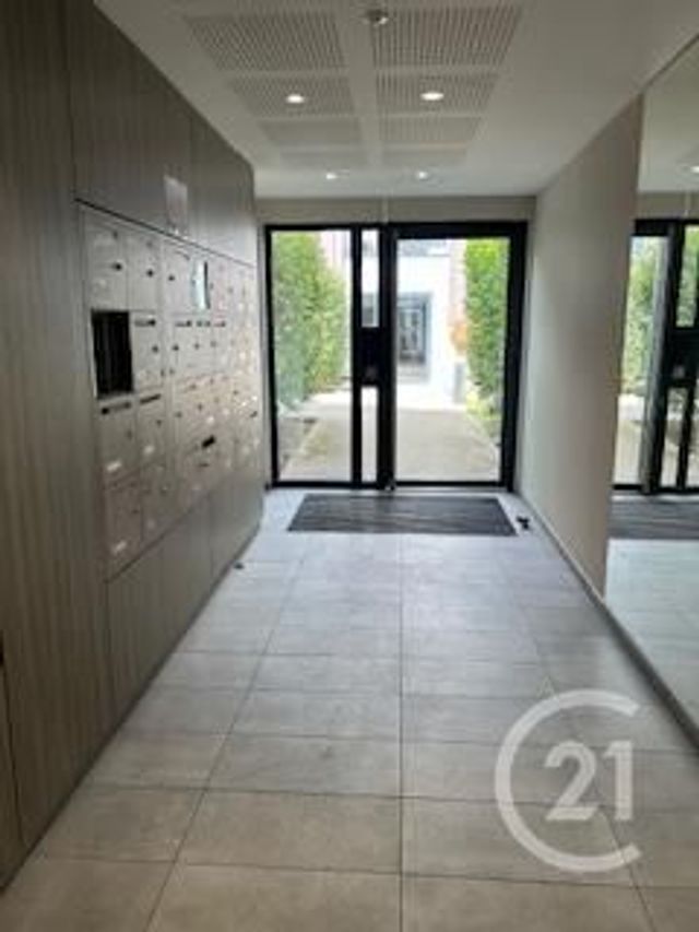 Appartement F2 &agrave; vendre - 4 pi&egrave;ces - 41,81 m2 - Villefranche Sur Saone - 69 - RHONE-ALPES