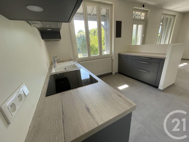 Maison &agrave; louer - 5 pi&egrave;ces - 109,76 m2 - Villefranche Sur Saone - 69 - RHONE-ALPES