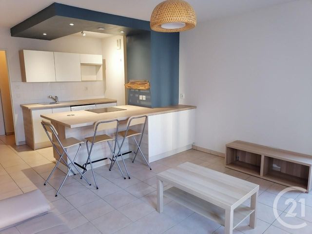 Appartement T3 &agrave; louer - 3 pi&egrave;ces - 58,77 m2 - Villefranche Sur Saone - 69 - RHONE-ALPES