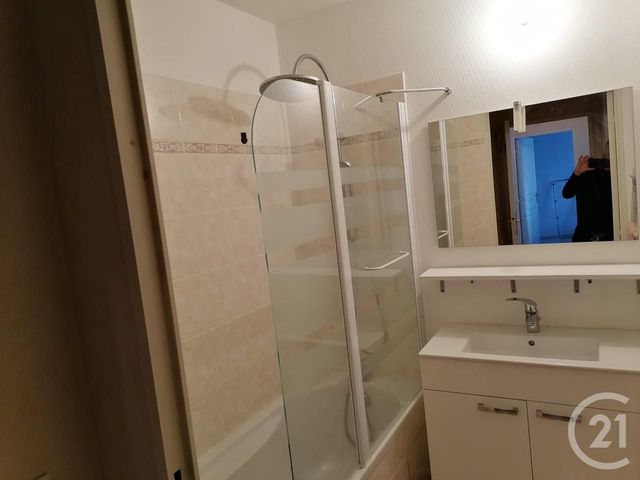 Appartement T3 &agrave; louer - 3 pi&egrave;ces - 58,77 m2 - Villefranche Sur Saone - 69 - RHONE-ALPES