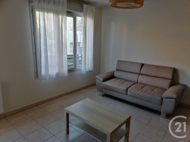 Appartement T3 &agrave; louer - 3 pi&egrave;ces - 58,77 m2 - Villefranche Sur Saone - 69 - RHONE-ALPES