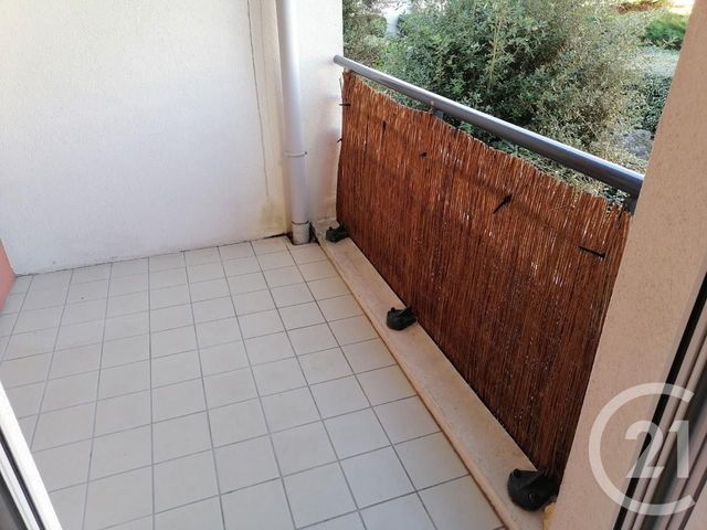 Appartement T3 &agrave; louer - 3 pi&egrave;ces - 58,77 m2 - Villefranche Sur Saone - 69 - RHONE-ALPES