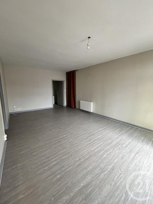 Maison &agrave; louer - 4 pi&egrave;ces - 114 m2 - Vaux En Beaujolais - 69 - RHONE-ALPES