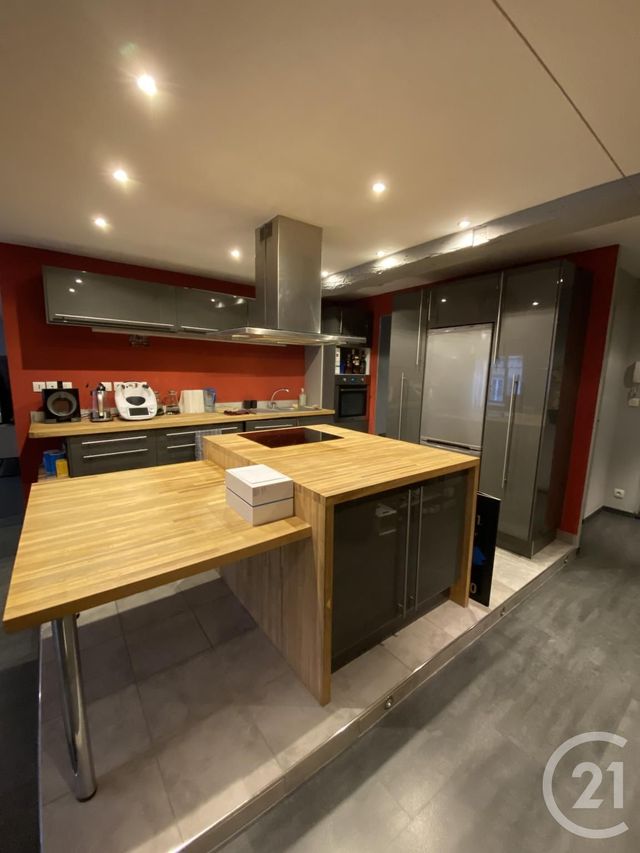 Appartement F2 &agrave; louer - 3 pi&egrave;ces - 76,21 m2 - Villefranche Sur Saone - 69 - RHONE-ALPES