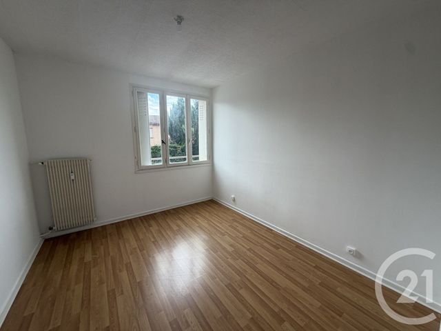 Appartement à louer VILLEFRANCHE SUR SAONE