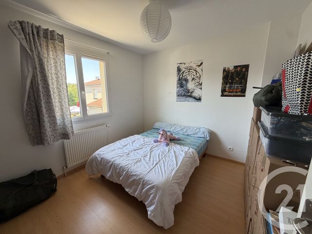 Maison &agrave; louer - 5 pi&egrave;ces - 126,65 m2 - Ste Euphemie - 01 - RHONE-ALPES