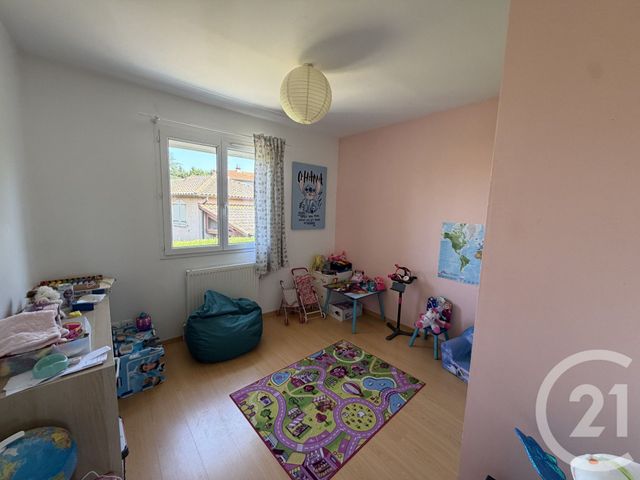 Maison &agrave; louer - 5 pi&egrave;ces - 126,65 m2 - Ste Euphemie - 01 - RHONE-ALPES