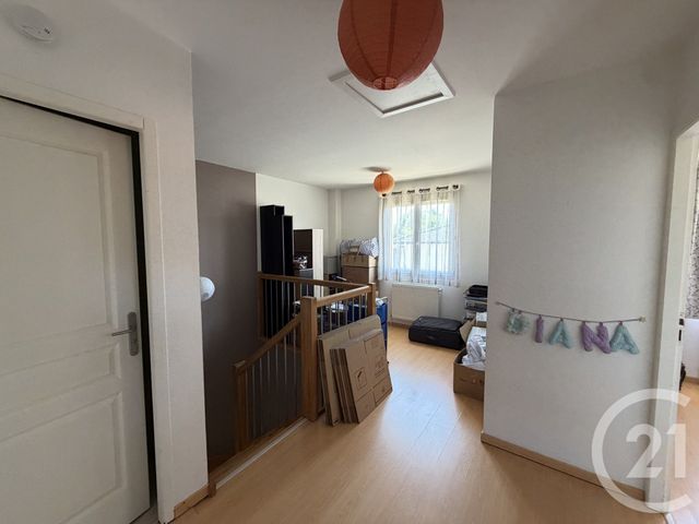 Maison &agrave; louer - 5 pi&egrave;ces - 126,65 m2 - Ste Euphemie - 01 - RHONE-ALPES