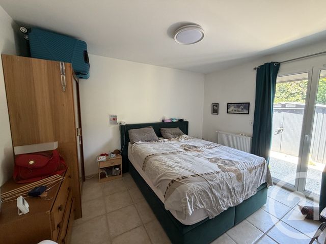 Maison &agrave; louer - 5 pi&egrave;ces - 126,65 m2 - Ste Euphemie - 01 - RHONE-ALPES